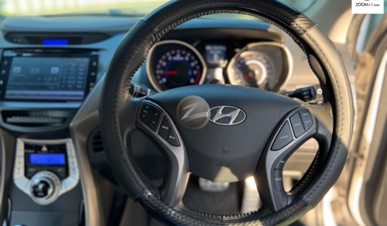 
								2012 Hyundai Elantra 1.8 (A) PREMIUM full									