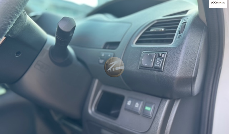 
								2016 Nissan Serena 2.0 (A) S-HYBRID HIGHWAY STAR full									
