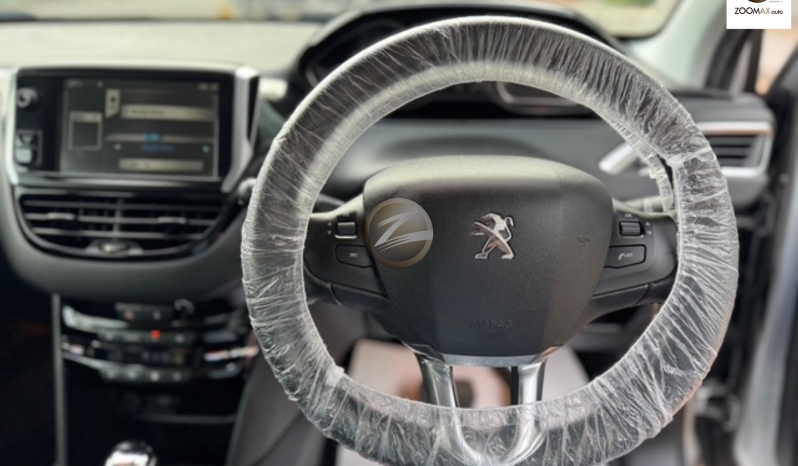 
								2014 Peugeot 208 1.6 (A) VTi full									