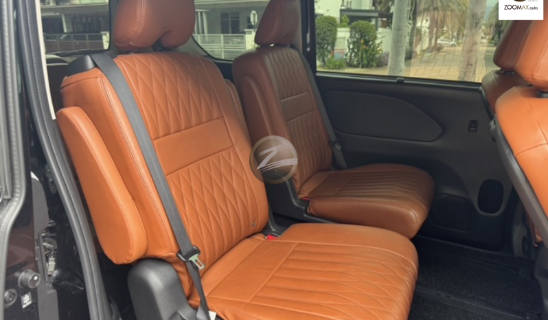 
								2023 Nissan Serena 2.0 (A) S-HYBRID PREMIUM HIGHWAY STAR full									