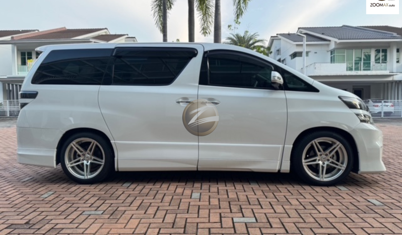 
								2014 Toyota Vellfire 2.4 (A) GOLDEN EYES FACELIFT full									