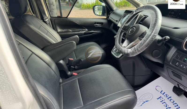 
								2019 Nissan Serena 2.0 (A) PREMIUM HIGHWAY STAR full									