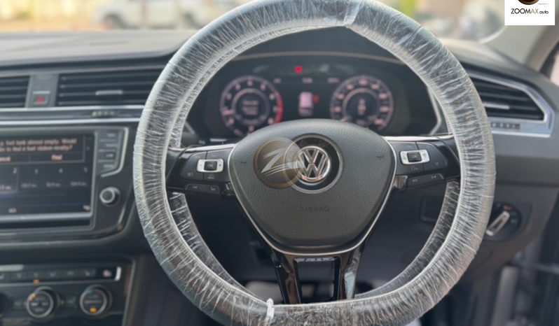 
								2017 Volkswagen Tiguan 1.4 (A) HIGHLINE full									